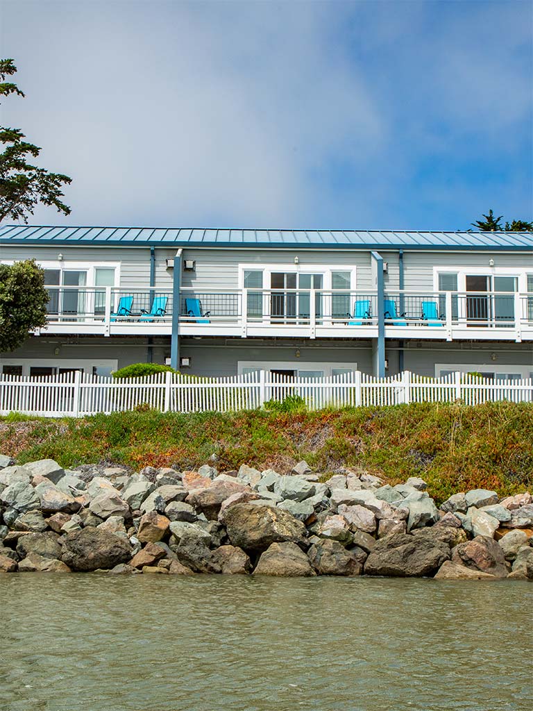 Inn at Mavericks Half Moon Bay Hotel In Princeton-by-the-Sea, California