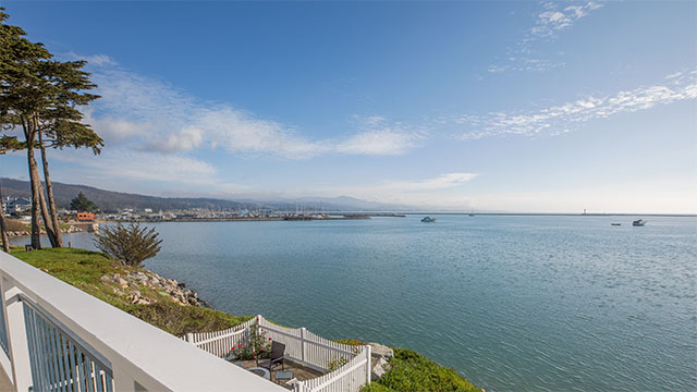 Half Moon Bay Inn Dunes Room Ocean View Balcony