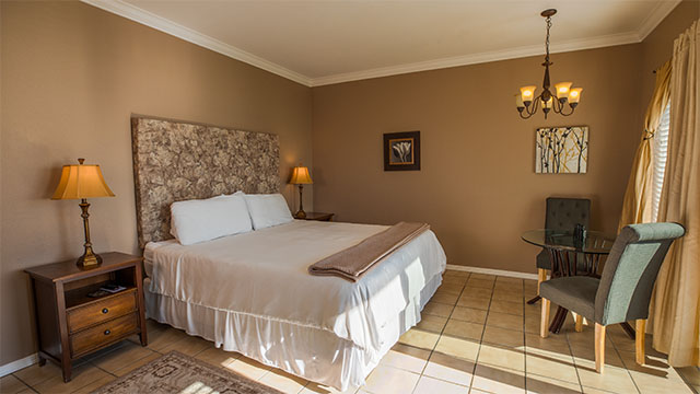The Flat Rock Room At Inn At Mavericks