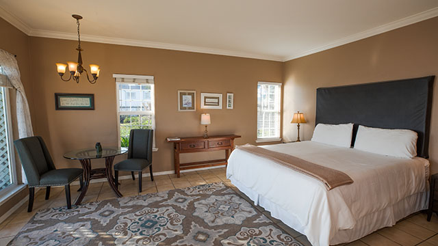 Mavericks Room At Inn At Mavericks
