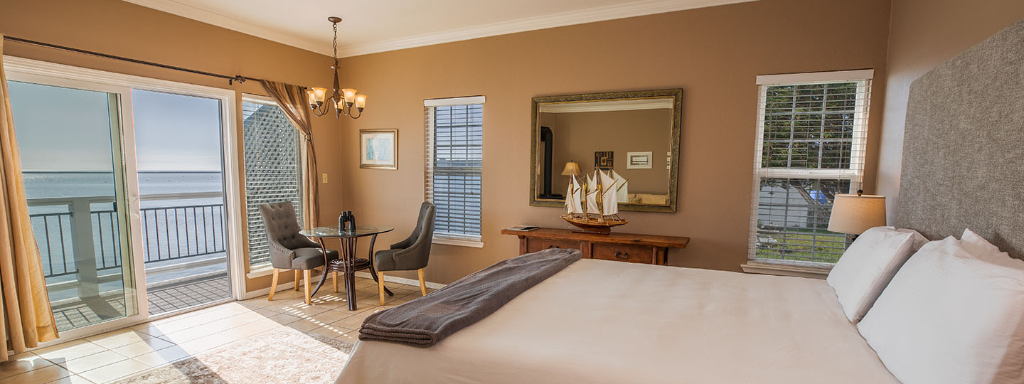 The Montara Room At Inn At Mavericks