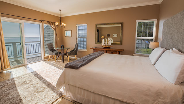 The Montara Room At Inn At Mavericks
