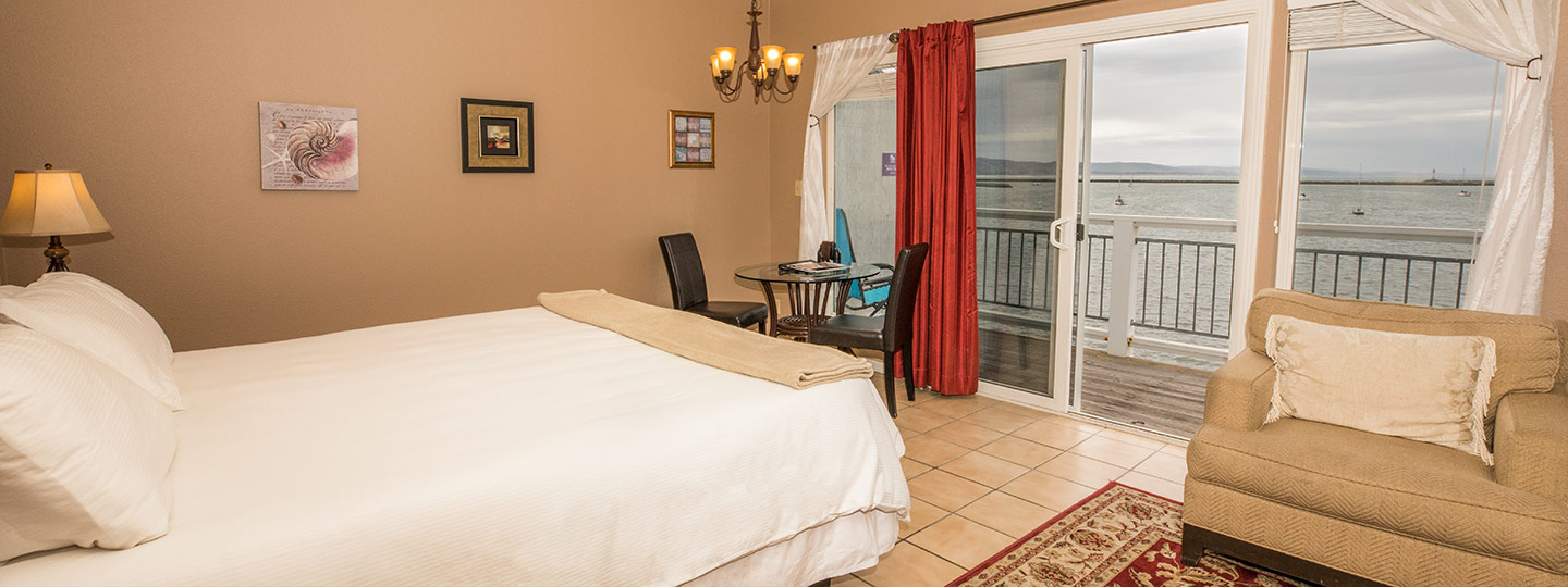 Ross' Cove Guestroom At Inn At Mavericks