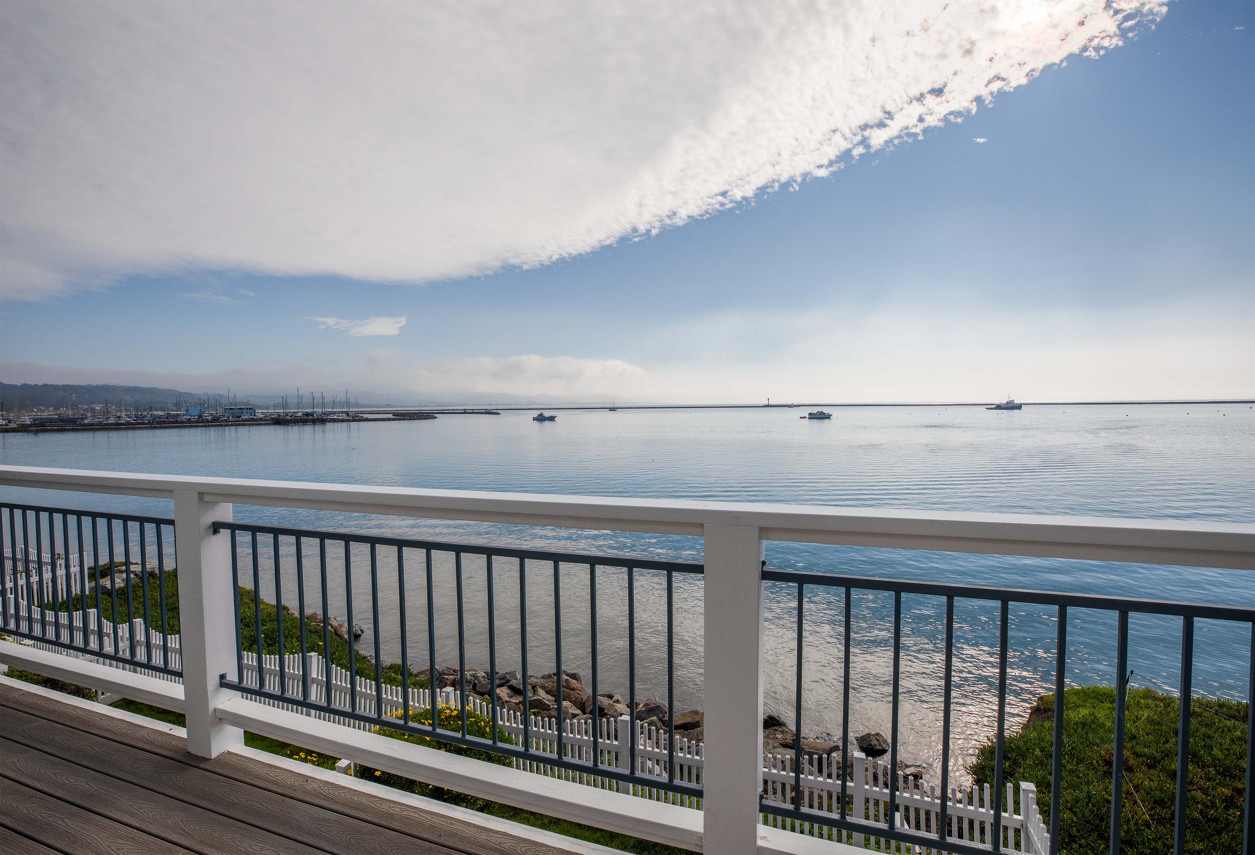 Montara Suite Balcony With Views
