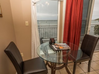 Ross' Cove Ding Table With Ocean Views